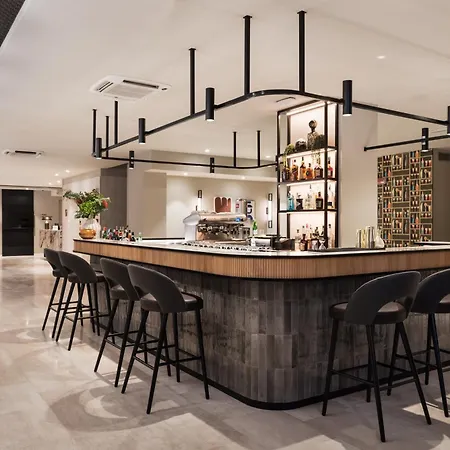 Otel Tapestry By Hilton Ambasciatori 4*